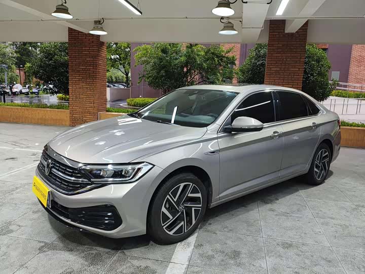 Sagitar 2023 300TSI DSG Beyond Edition