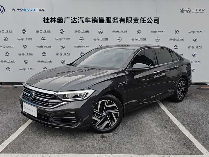 Sagitar 2023 300TSI DSG Beyond Edition