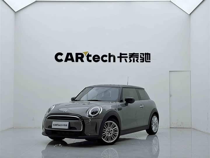 MINI 2022 facelift 1.5T COOPER Classic