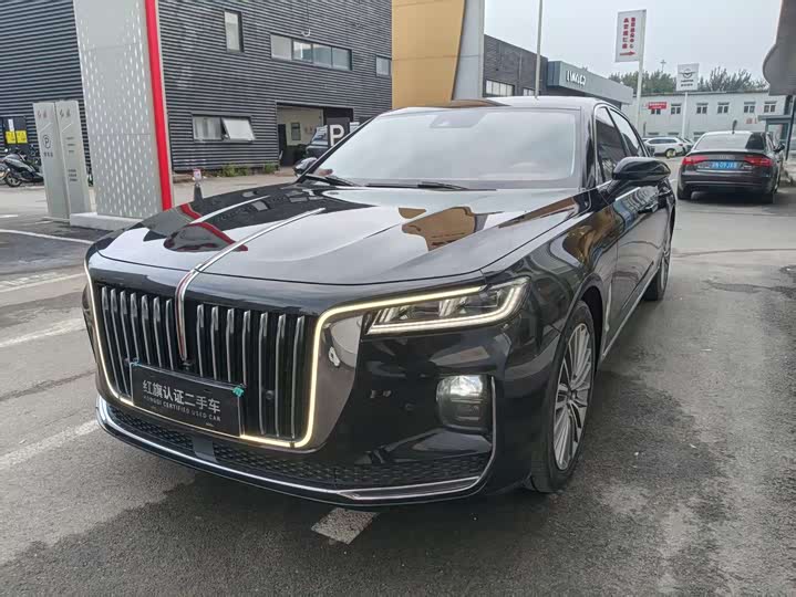 Hongqi H9 2020 2.0T Zhilian Qichang Edition