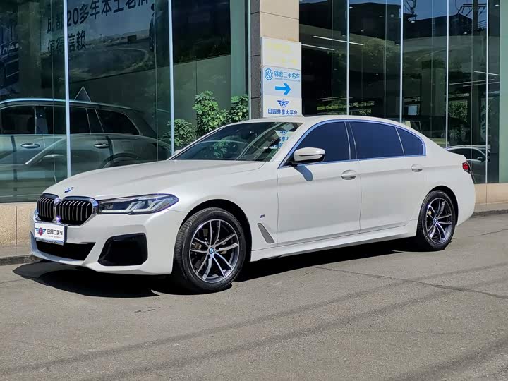 BMW 5 Series 2021 facelift 525Li luxury package