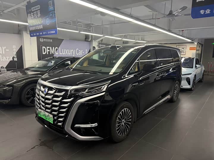 Denza D9 2025 DM-i smart driving version 1020 four-wheel drive exclusive model
