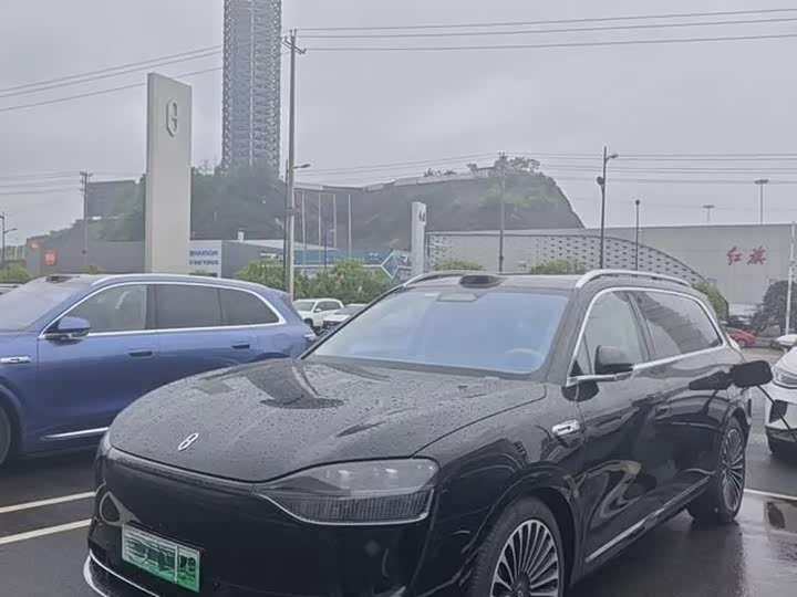 Wenjie M9 2025 extended range Ultra version 52kWh 5-seat version (192-line lidar)