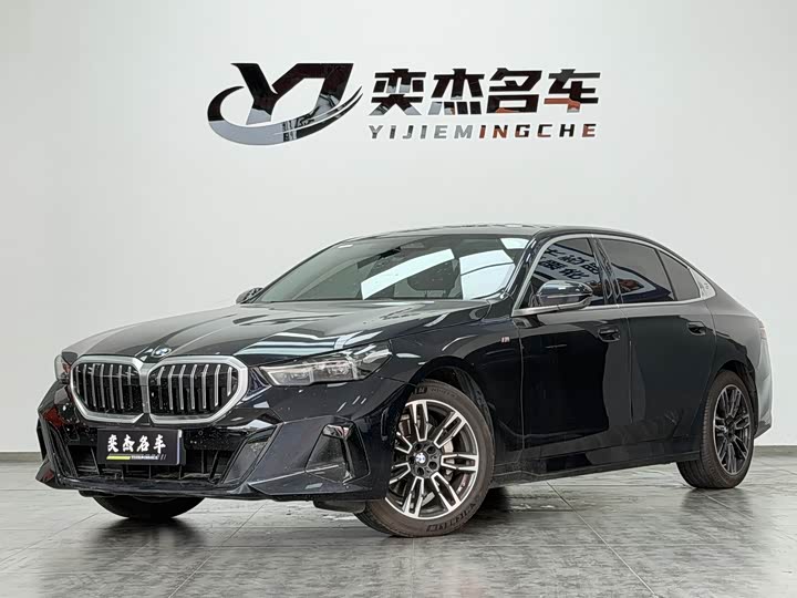 BMW 5 Series 2024 530Li Leading M Sports Package