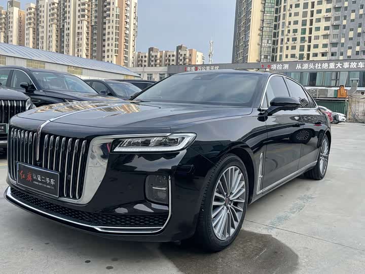 Hongqi H9 2020 2.0T Zhilian Flagship Edition