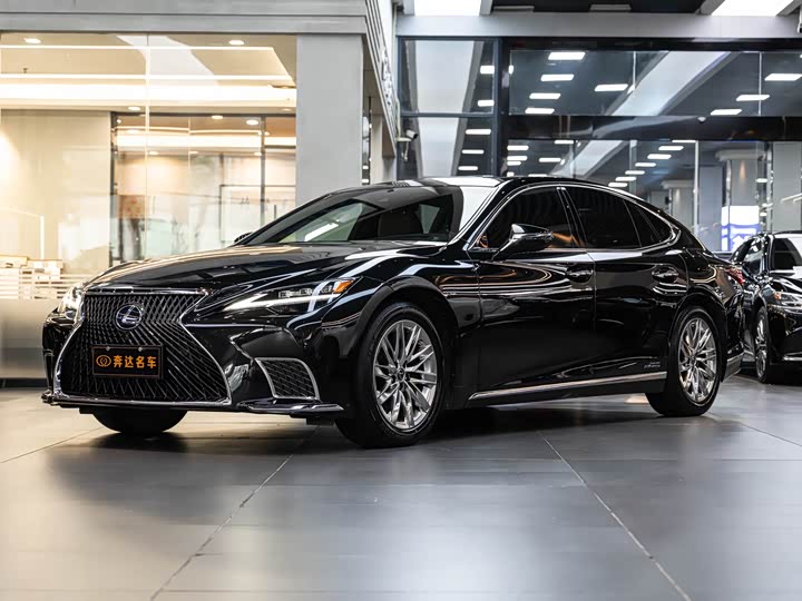 Lexus LS 2021 500h Luxury