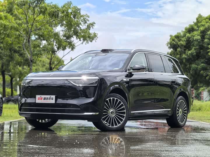 Wenjie M8 2025 extended range Max version 53.4kWh 6-seater version (192-line lidar)
