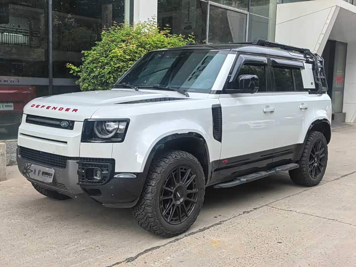 Land Rover Defender 2023 Facelift 110 5.0T V8
