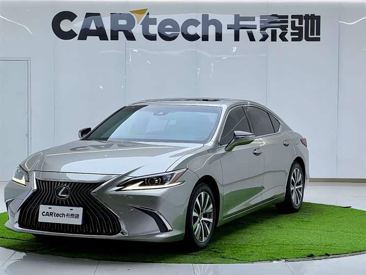 Lexus ES 2020 model 200 Excellent Edition 