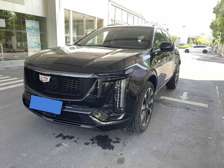 Cadillac XT5 2025 2.0T Platinum model