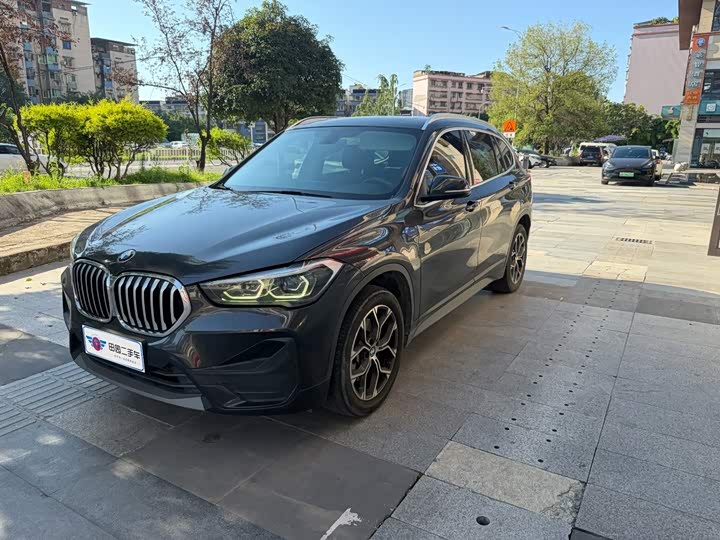 BMW X1 2021 sDrive25Li Leading Model
