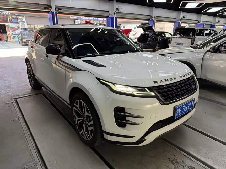 Range Rover Evoque 2024 Range Rover Evoque L SE Yuguang Zunyao Edition