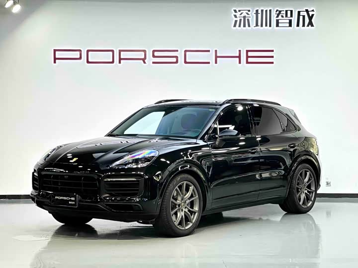 Porsche Cayenne S 2.9T Platinum Edition