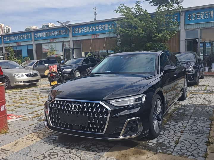 Audi A8 2024 A8L 50 TFSI quattro Premium Selection