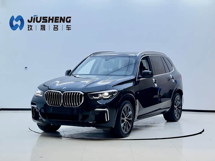 BMW X5 2022 xDrive 30Li Exclusive M Sports Package