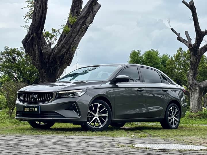 Emgrand 2022 4th generation 1.5L CVT premium model