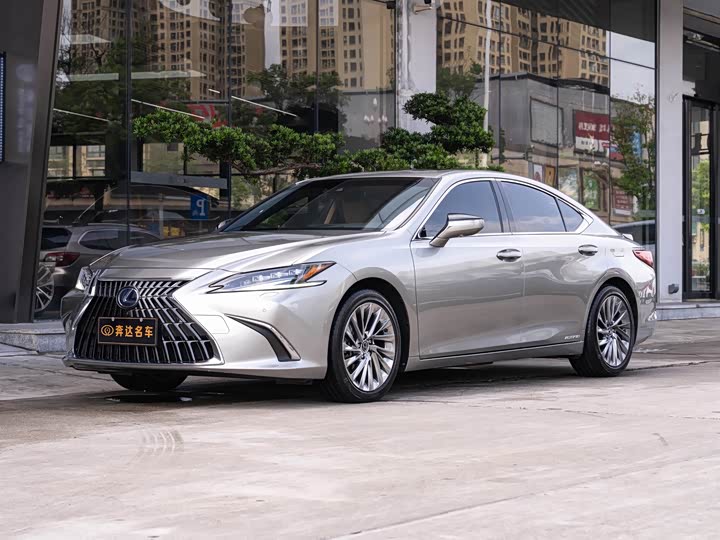 Lexus ES 2021 300h Executive Edition