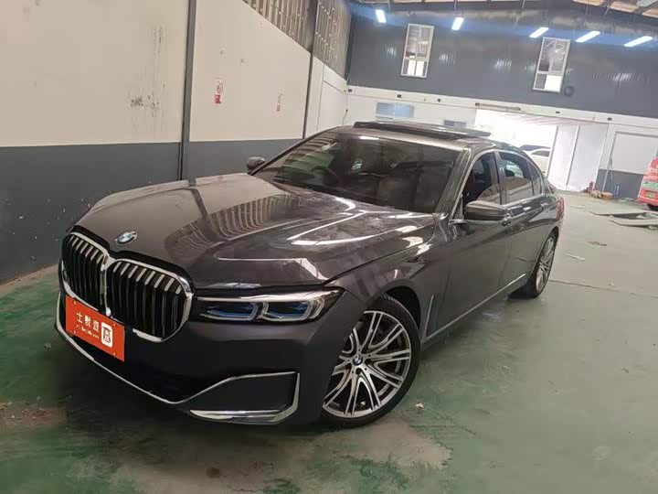 BMW 7 Series 2021 740Li xDrive Executive Luxury Line