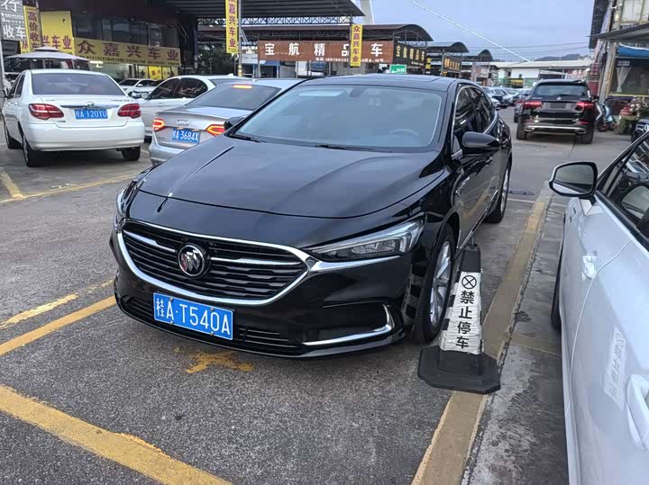 LaCrosse 2021 652T Luxury