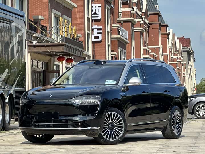Wenjie M9 2025 extended range Ultra version 52kWh 6-seater version (192-line lidar)