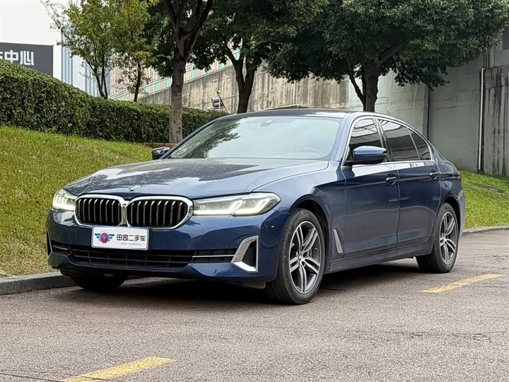 BMW 5 Series 2022 530Li Leading Luxury Package