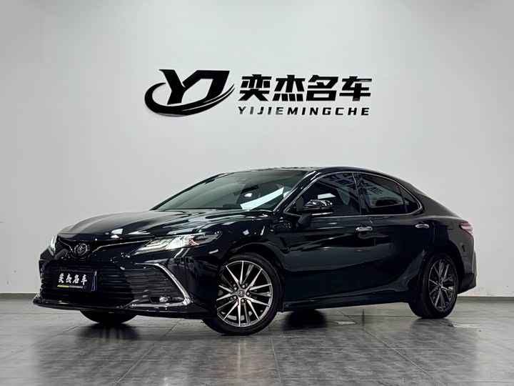 Camry 2021 2.5G Deluxe Edition