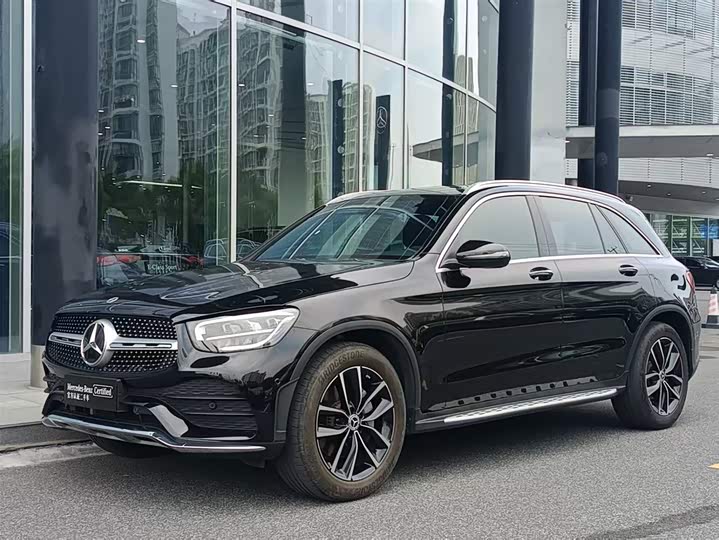 Mercedes-Benz GLC 2022 GLC 260 L 4MATIC luxury model