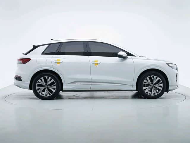 Audi Q4 e-tron 2023 40 e-tron Edition One
