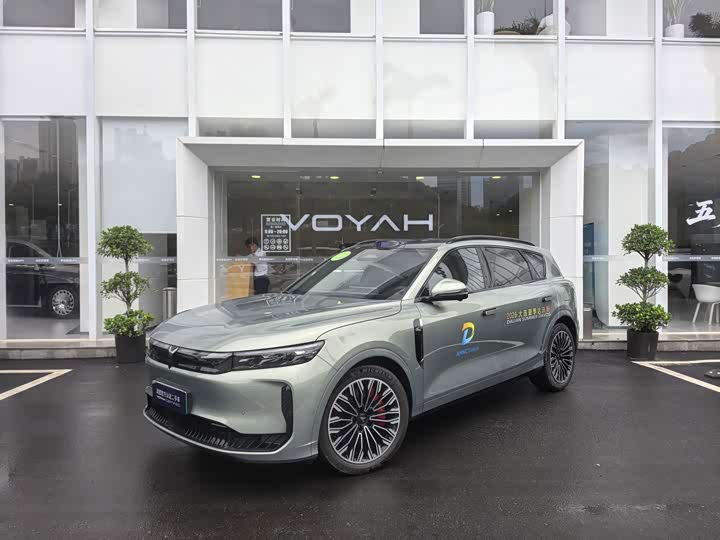 Lantu FREE 2025 FREE rear-wheel drive Qiankun version