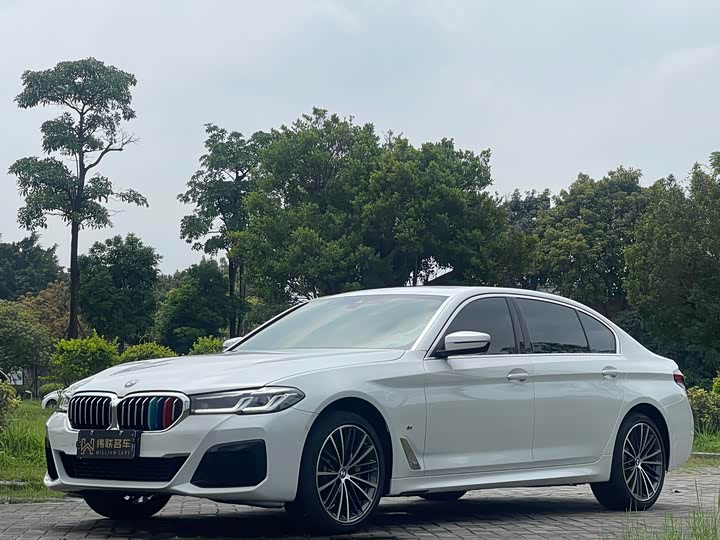 BMW 5 Series 2022 530Li Leading M Sports Package