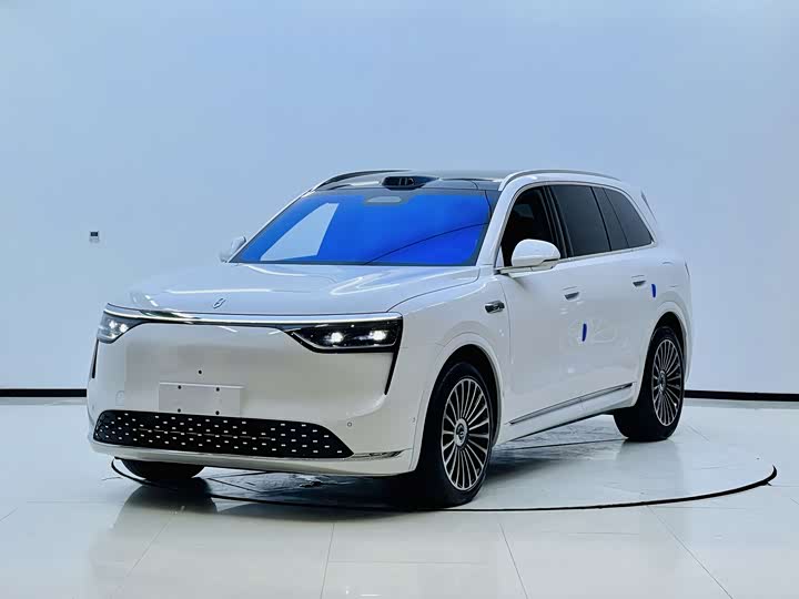 Wenjie M8 2025 extended range Max version 53.4kWh 6-seater version (192-line lidar)
