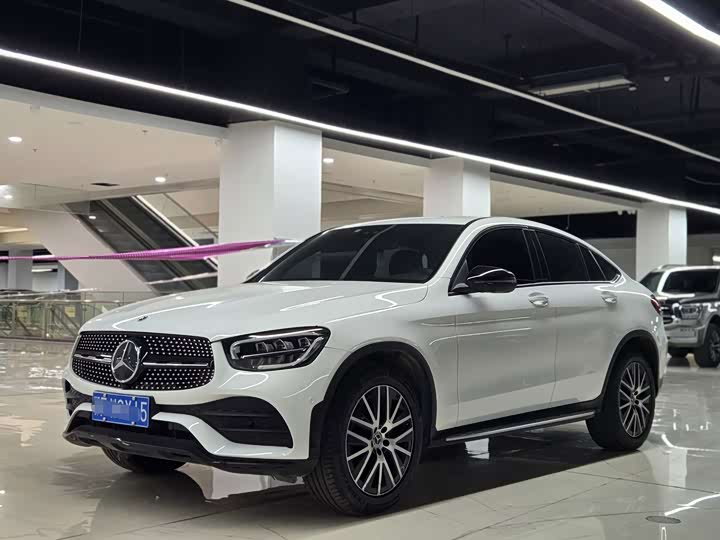 Mercedes-Benz GLC Coupe 2020 GLC 300 4MATIC Coupe SUV