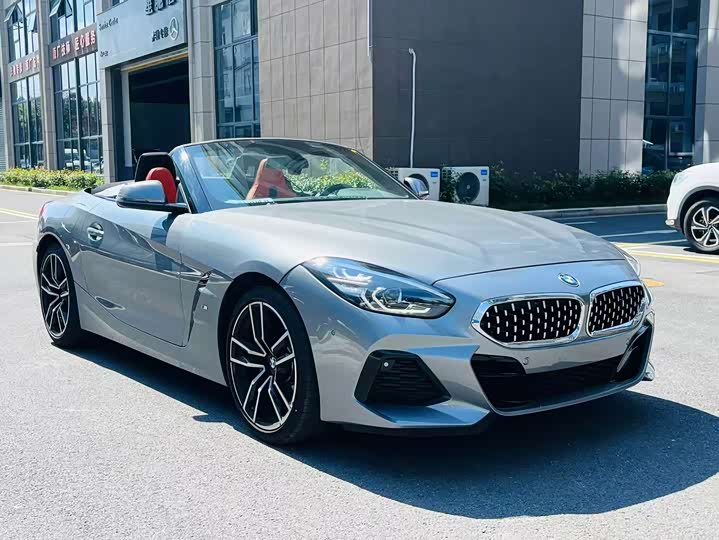 BMW Z4 2023 sDrive25i M Sport Night Package