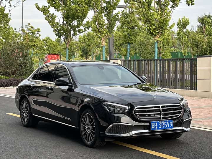 Mercedes-Benz E-Class 2023 facelift E 260 L
