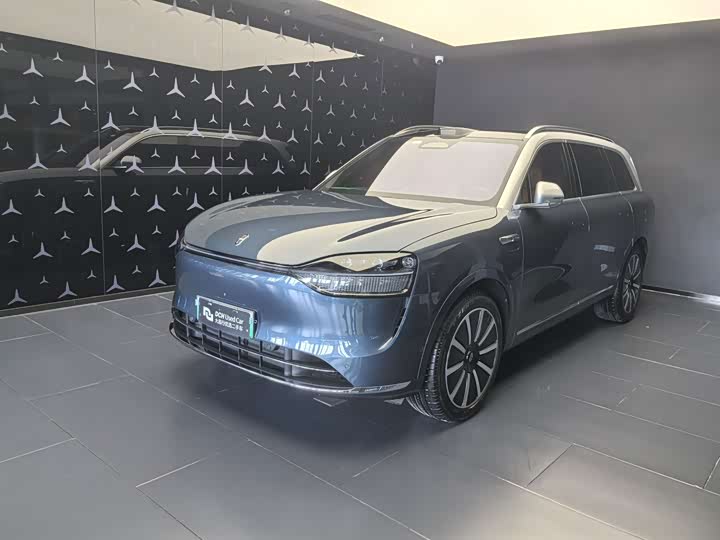 Wenjie M9 2024 extended range Max version 42kWh 6-seater version
