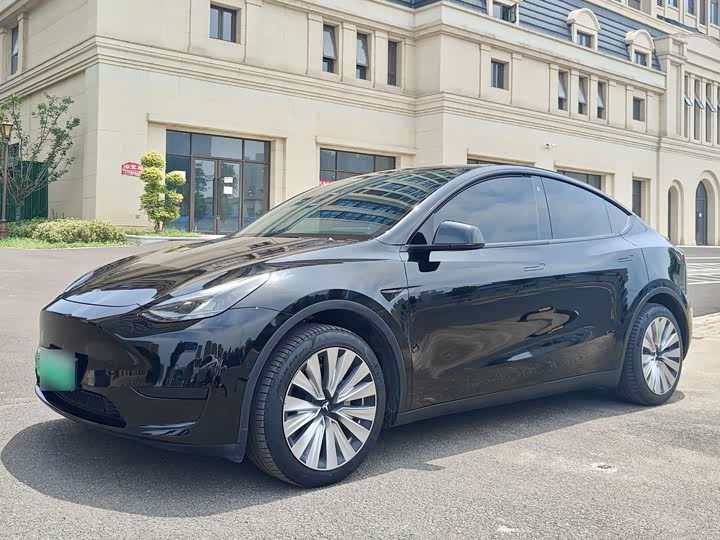 Model Y 2023 rear-wheel drive version