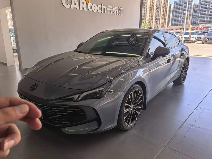 MG7 2023 2.0T Automatic Beauty Hunting Luxury Edition