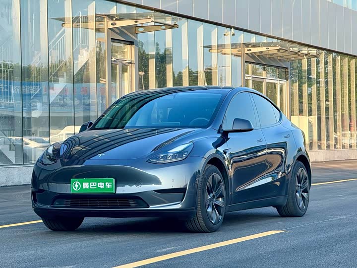 Model Y 2022 rear-wheel drive version