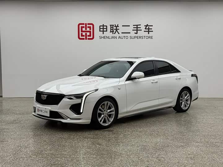 Cadillac CT4 2022 28T Fashion Model