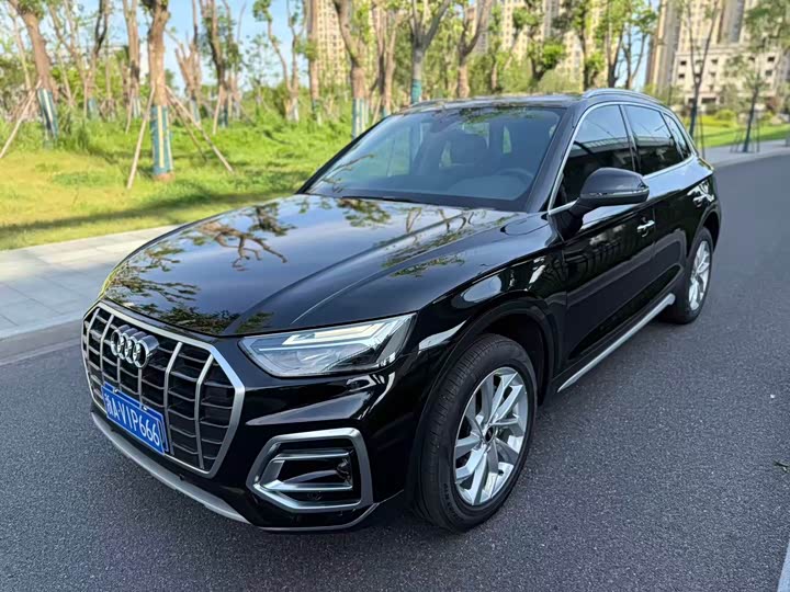 Audi Q5L 2024 40 TFSI luxury and elegant model