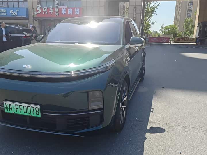 Ideal L8 2023 model Pro
