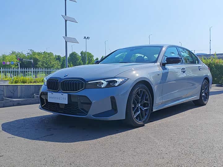 BMW 3 Series 2025 330Li M Sports Night Package