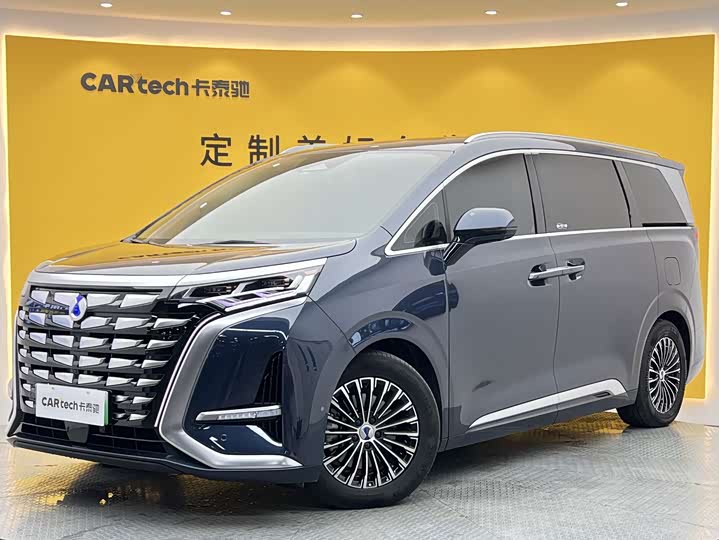 Denza D9 2022 model DM-i 970 four-wheel drive flagship model