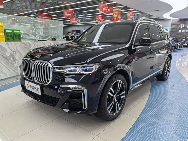 2022 BMWX7 2022 Model xDrive40i PremiumModelM Sports Package