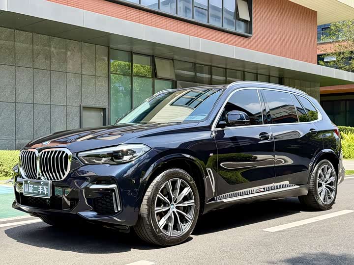 2022 BMWX5 2022 Model xDrive 30Li M Sports Package