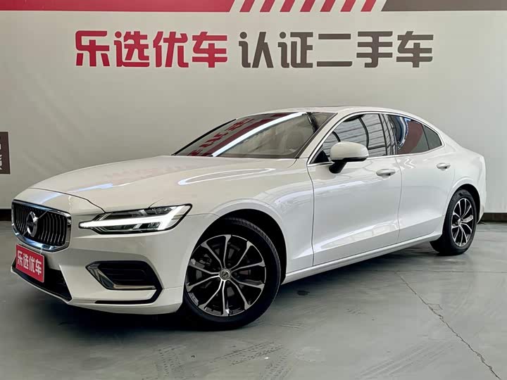 Volvo S60 2022 B4 Zhiyi Luxury Edition