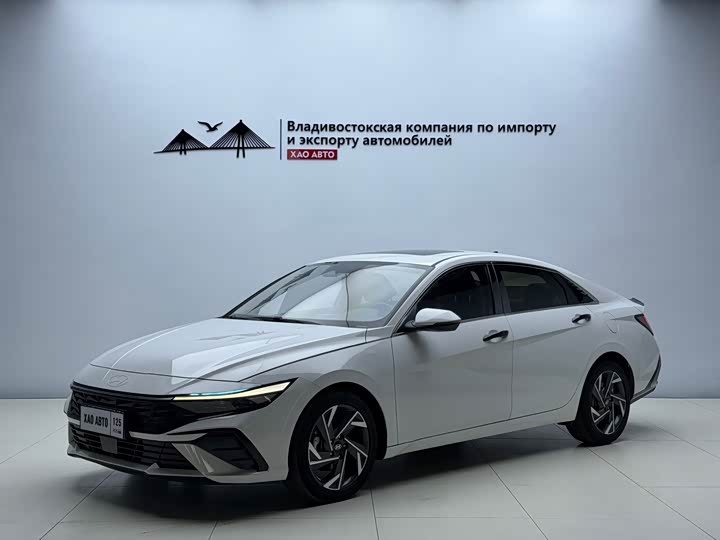 Elantra 2023 1.5L CVT LUX
