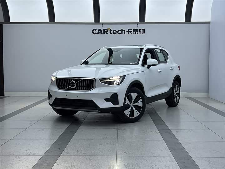 Volvo XC40 2024 model B3 Zhiyuan Deluxe Edition 