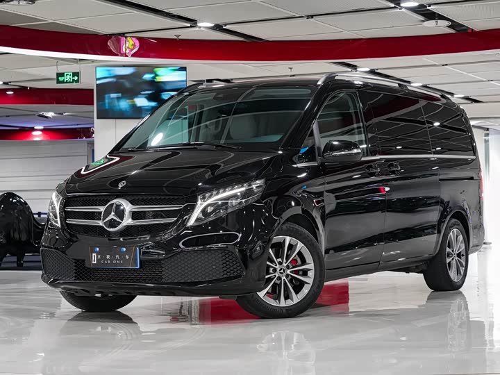 2023 Mercedes-BenzV-Class 2022 Model V 260 Pilot Edition