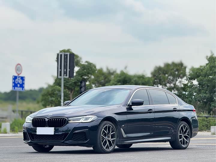 2021 BMW5 Series 2021 Model 530Li PremiumModel M Sports Package